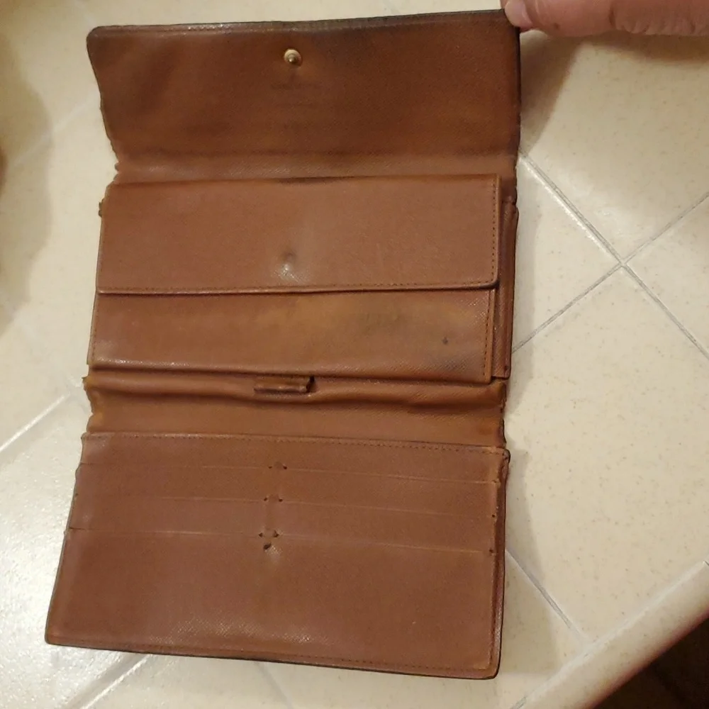 Louis Vuitton LV wallet brown